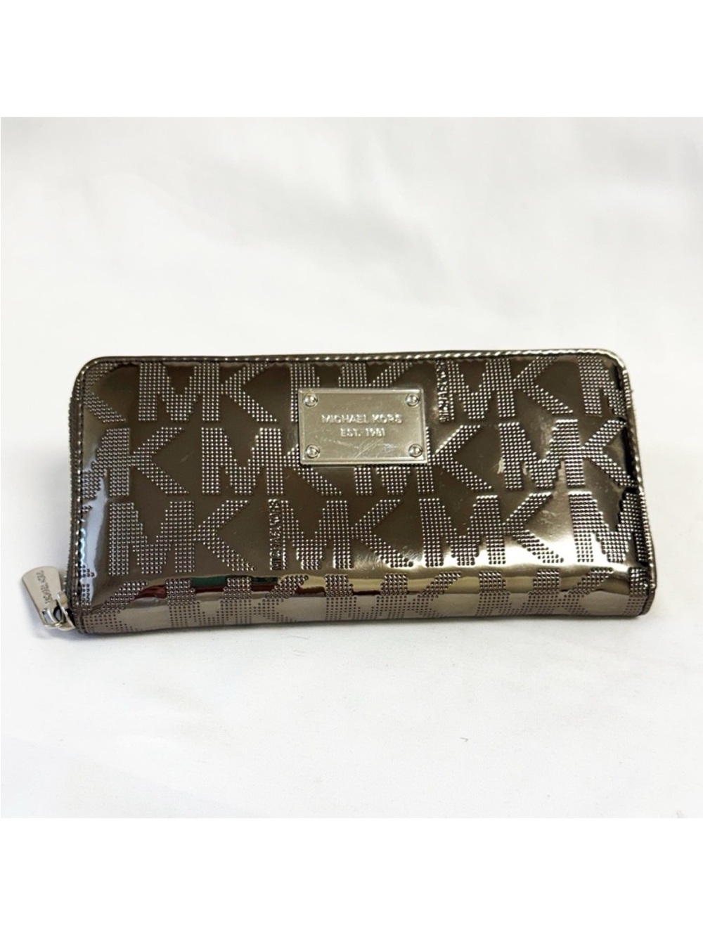 Michael Kors Jet Set Wallet Monogram Metallic Continental Silver/nickel color